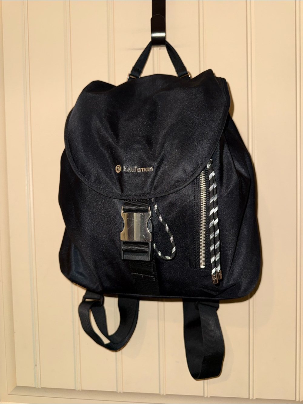 Lululemon Nylon Drawstring Bucket Backpack 10L Black